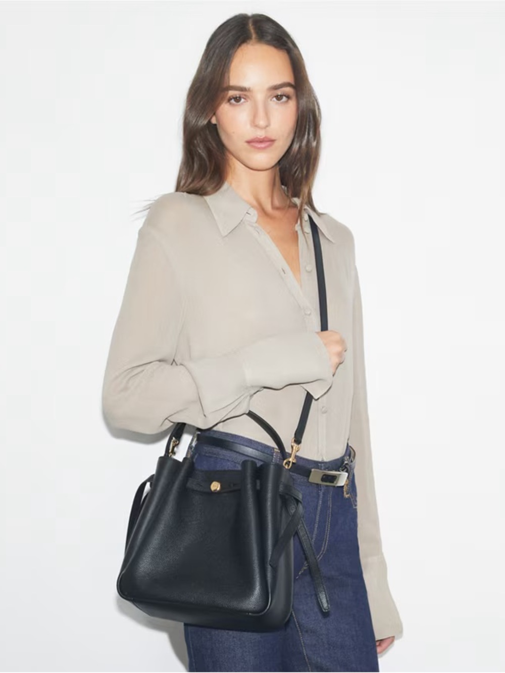 🆕 Tory Burch Romy bucket bag